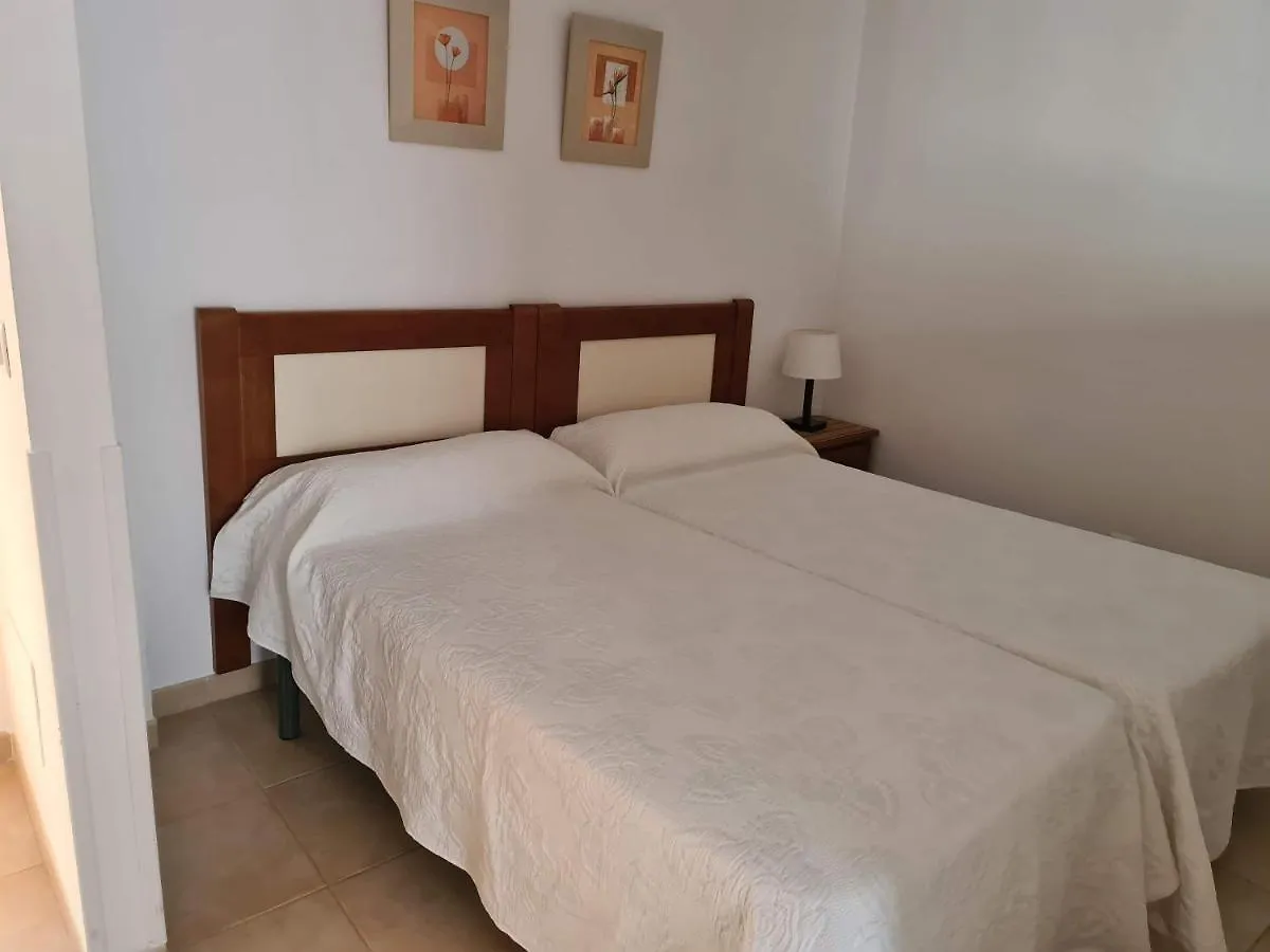 Apartamentos El Barrio نيرخا 0*,