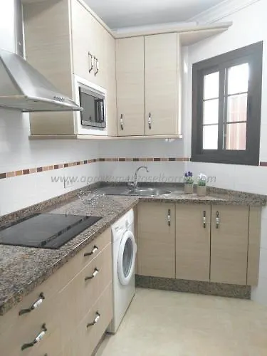 נרחה Apartamentos El Barrio 0*,  ספרד