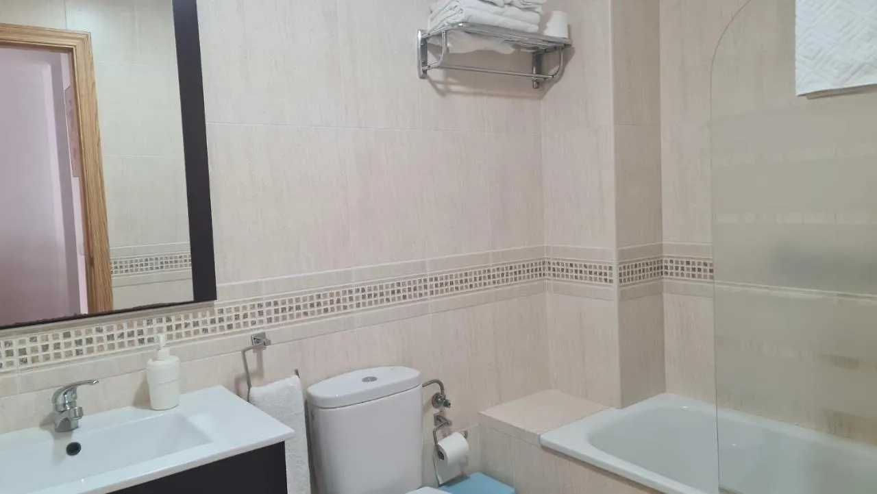 נרחה Apartamentos El Barrio 0*,  ספרד