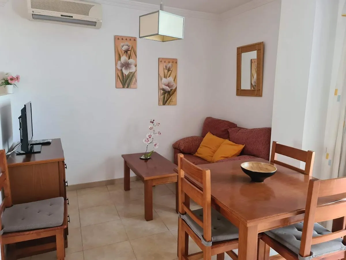 דירה נרחה Apartamentos El Barrio ספרד