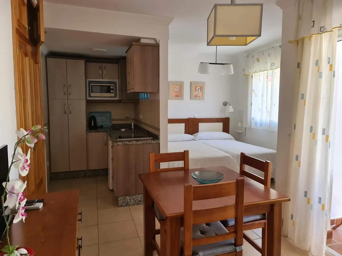 Apartamentos El Barrio Nerja Apartment